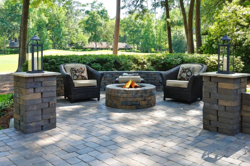 Fire Pit and Outdoor Kitchen